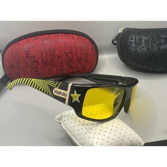 New Premium Brand  Sunglasses Limited Edition ROCKSTAR Model - Picture 1 of 6